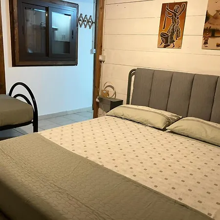 Ricciardulli Rooms *