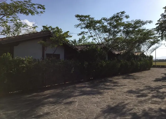 Ricciardulli Rooms Поликоро